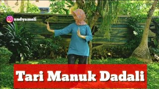 Download lagu Tari Manuk Dadali, gerakan mudah ditiru dan dihafalkan mp3