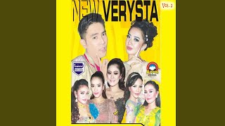 Download lagu Goyang Goyang Senggol mp3