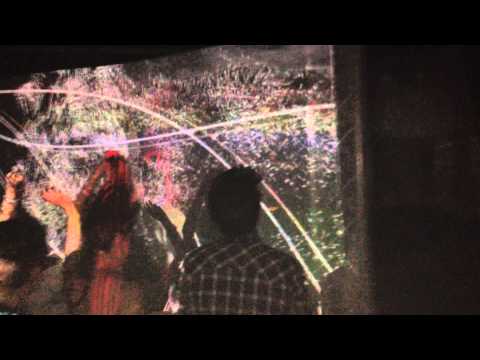 Madben playing "my mad strings" live @ Rex Club, Paris