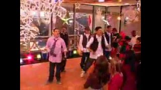 B5 performs &quot;all i do&quot; on fried dynamite