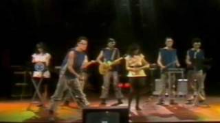 AVIADOR DRO - 011 La Tv es nutritiva