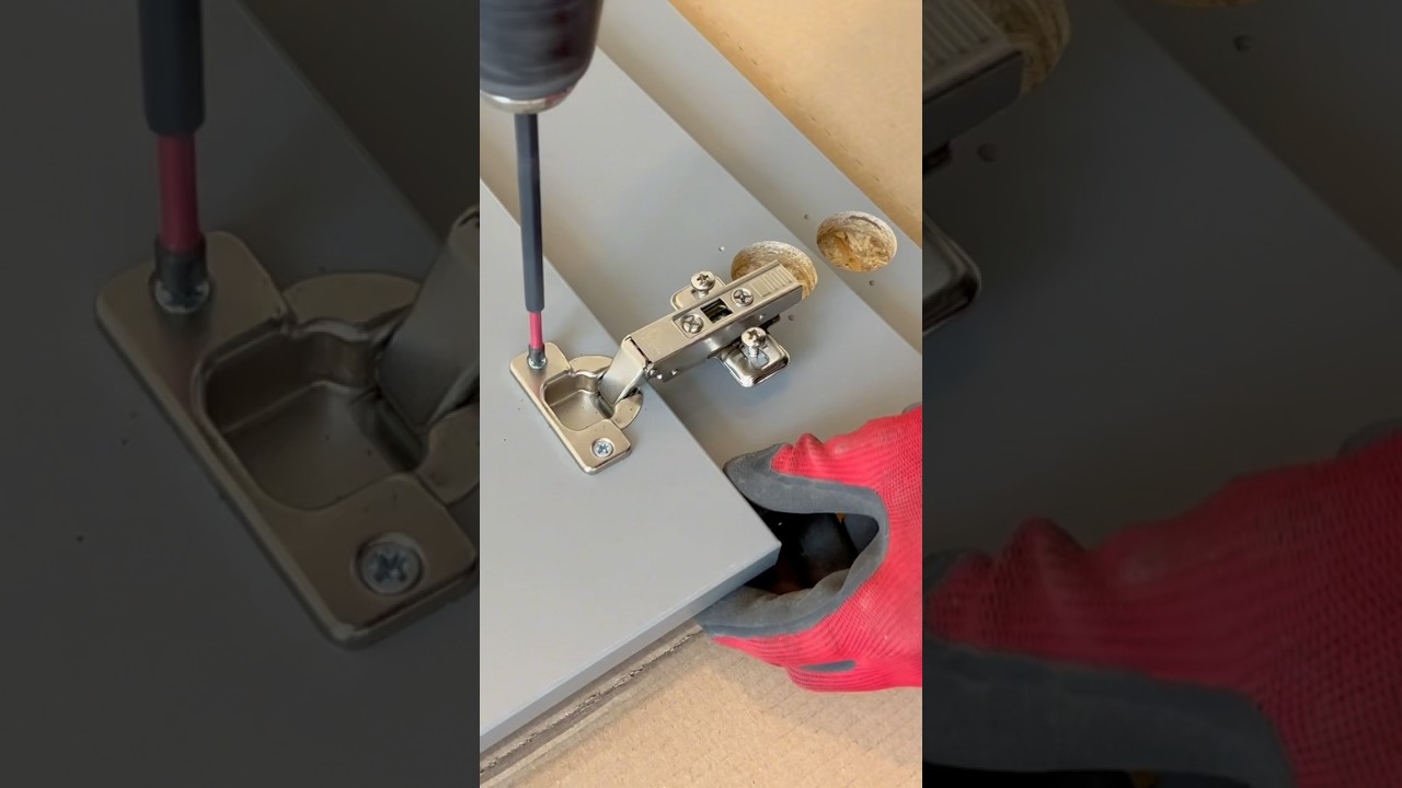 DIY: How to Install Cabinet Door Hinges the Right Way #diy #tips