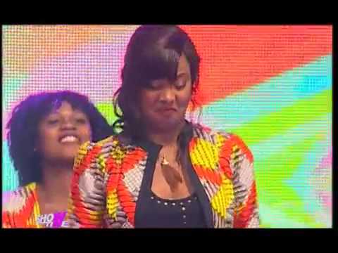 La rediffusion du passage de LYN MARY à l'emission SHOWTIIME