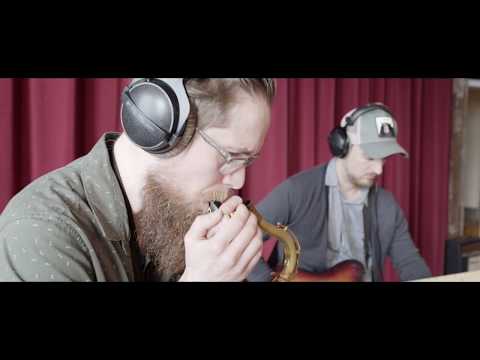 Sessions — Épisode 1 : Music for a documentary about butterflies... (and other animals)