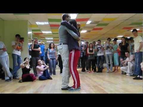 Ведение в кизомбе / Leading in kizomba