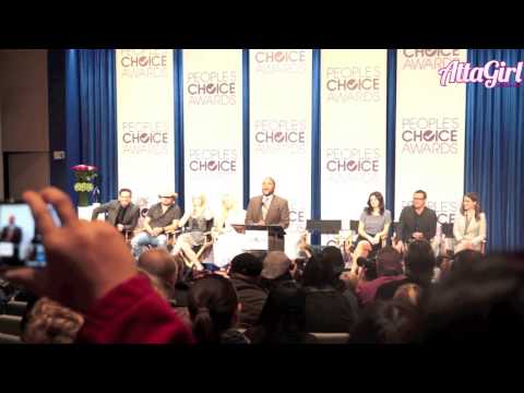 Kaley Cuoco & Sophia Bush People's Choice Awards Nominations 2012 Part 4