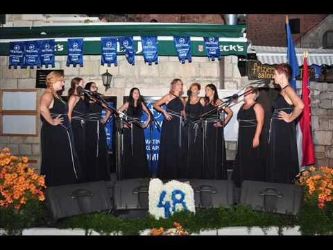 Lipe ti su Zadarke divojke klapa Luna Kožino