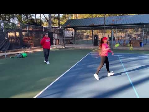 Nabilah Dunn working on groundstrokes with Ken | Spring Woodlands Tennis Academy