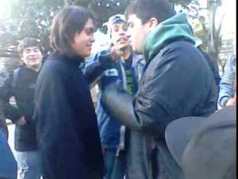 Aldito vs encerk la calle invita batallas de freestyle