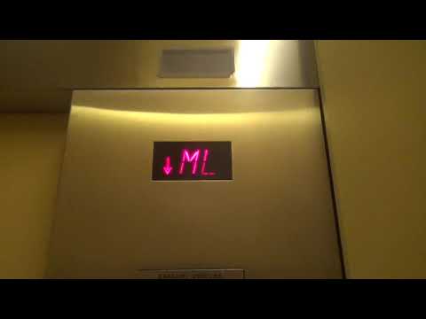 Nice Westinghouse MPH Hydraulic Elevator @ Lord & Taylor - Bridgewater, NJ