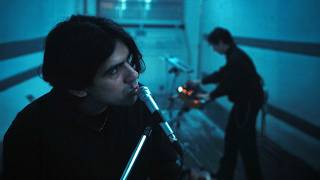 Raw - Crown The Empire