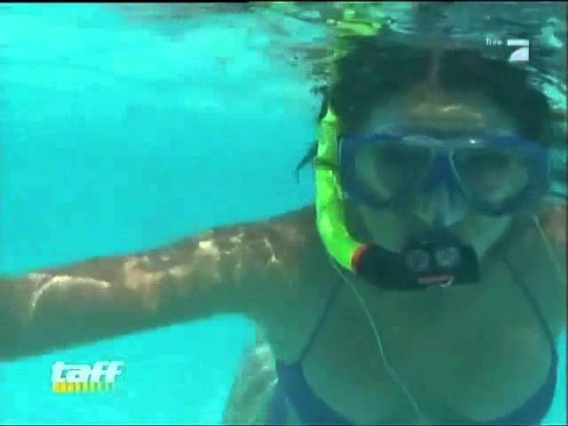 nice Snorkeling Girl    Under Water Show Aquagrils Underwater