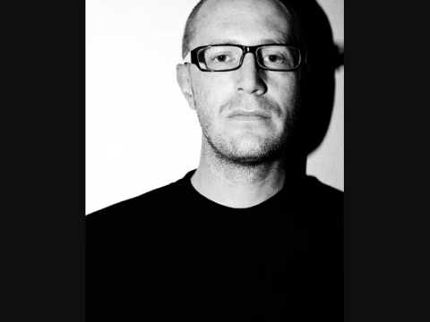 PST/Q & Calle P Tappat Tron.wmv