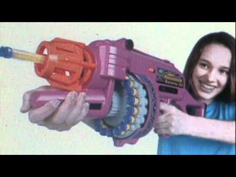 new nerf/buzzbee gun of 2011; pink tommy 20?