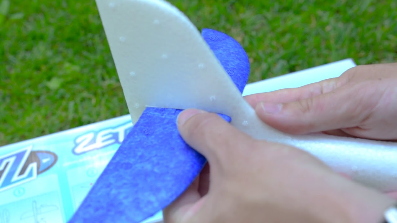 ZETA hádzadlo 500mm EPP, modro/biela