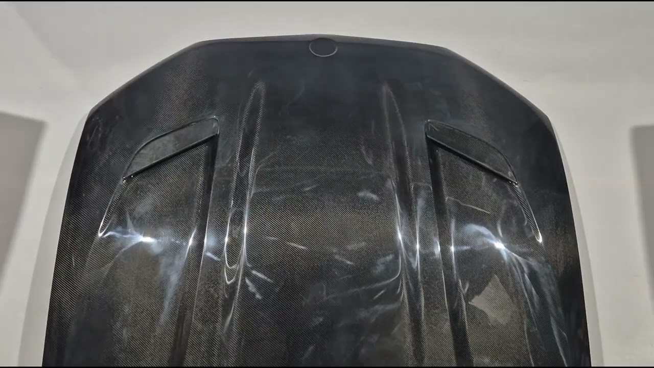 BMW 5 серия G30/G31 2017-2023 гг. Карбоновый капот (стиль M5 F90 CS) Video 1