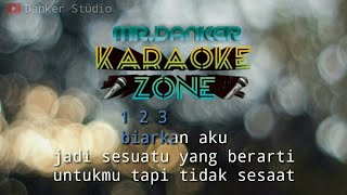 Download lagu Dhyo haw ada aku disini (karaoke version) tanpa vokal mp3 Download lagu Dhyo haw ada aku disini (karaoke version) tanpa vokal mp3