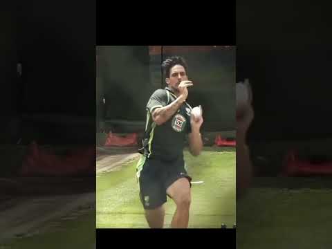 Mitchell Johnson bowling action #cricket #bowler #legend