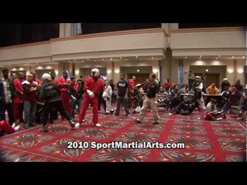 Troy Binns v David Muhammad - Men's MW point sparring - 2010 Amerikick Internationals