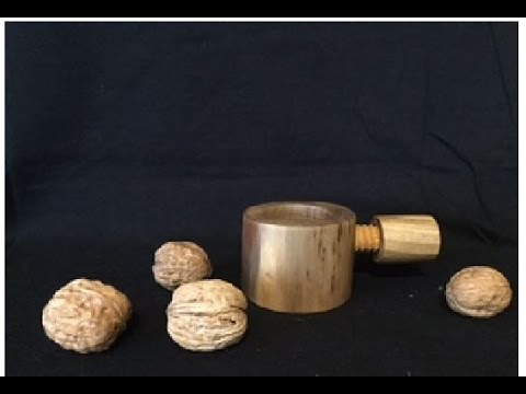 Nussknacker selbst machen /  Dominics Challenge Tree 2016