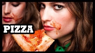 Free Pizza for Boobs?! - Food Feeder