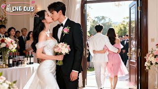 Ze kwam tragisch om het leven bij een auto-ongeluk en werd naar het ziekenhuis gebracht zonder dat er familieleden aanwezig waren. Toch zag ze hoe haar man liefdevol voor zijn geliefde zorgde, die slechts lichte verwondingen had opgelopen, in de ziekenkamer. Toen ze hem in wanhoop achterliet, zocht hij wanhopig naar haar over de hele wereld. 🌺 Minidrama 🌺#爽剧 #Comeback #MiniDrama#Wonderful Mainland Short Drama ZYDJ