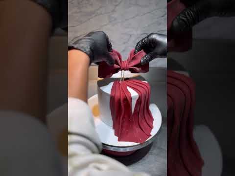 "Elegance Wrapped in Sugar – A Stunning Bow Cake for a Sweet Celebration!" 🎀🍰 #royalweddingcake