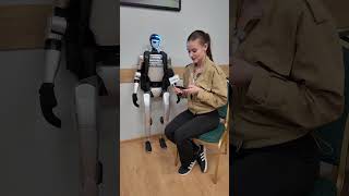 Co wybierze robot? 🤖 Szybkie strzały z Edwardem Warchockim!