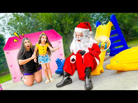 Layra and Larissa found a crying Santa Claus and had to help him!