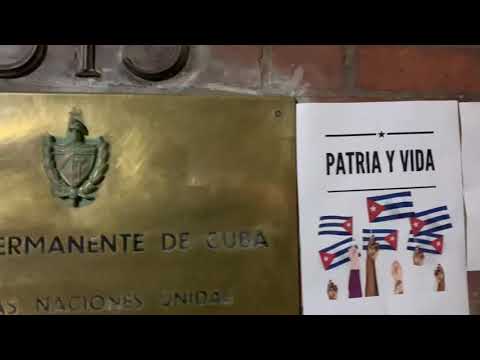 #patriayvida Patria y Vida  Gente de Zona, Yotuel , Descemer Bueno,  Maikel Osorbo, El Funki