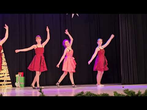 Dunja Lakić - Baletski studio Crnjanski - Once upon a December - IV grupa