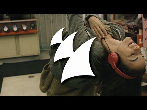 Borgeous & BRKLYN feat. Lenachka - Miracle (Official Music Video)