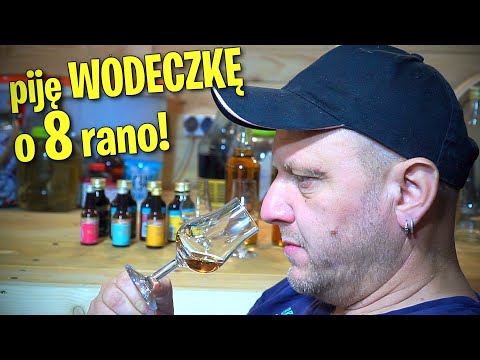 Piję WÓDECZKĘ o 8 rano! czyli grappa plus ESENCJA w PRACOWNI