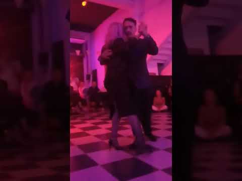 Carolina Couto & Martin Chili - Si no me engaña el corazon / Enrique Rodriguez - Practica Gallo Rojo