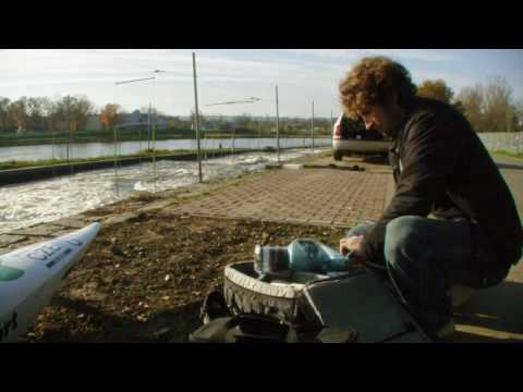 Making the Perfect Kayak Action Shot | Red Bull Illume