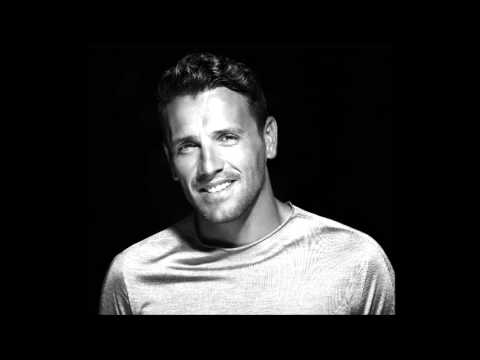 Nikos Vertis - Thelo na me nioseis (Српски превод)