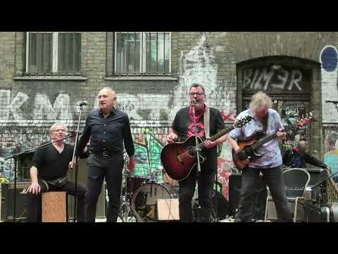 Fest am Georg-von Rauch-Haus in Kreuzberg u.a. mit Ton-Steine-Scherben - TP Presseagentur Berlin