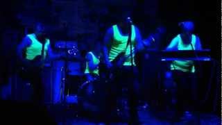 Dead Boss - Brains (Great Northern Hotel, Newcastle, 2012-06-02)