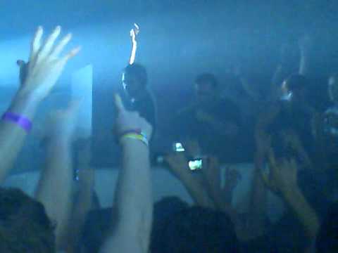 SWEDISH HOUSE MAFIA @ PACHA IBIZA (1/8/2011)