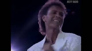 Cliff Richard  - I just don't have the heart (1989 - Official Music Video)