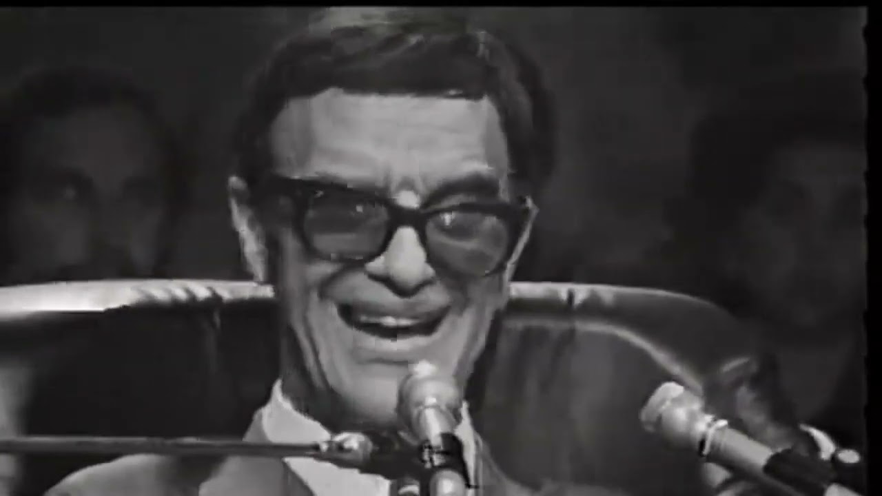 CHICO XAVIER RESPONDE O PERISPÍRITO