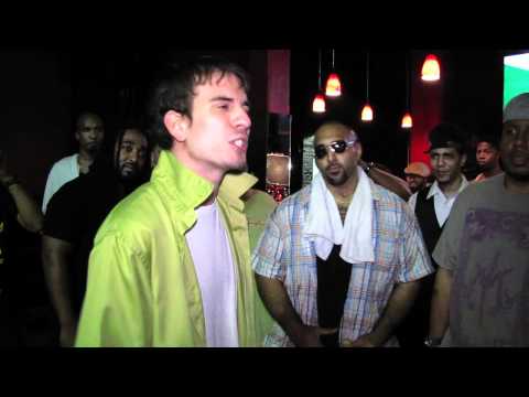 Detective Tuesday vs Smiledini