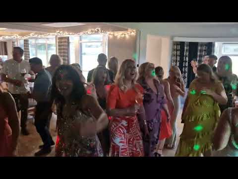 I DJ 4 YOU video.