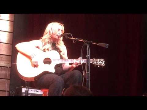 Heather Morgan covers Taylor Swift