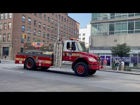 FDNY Rare Catches E96 Transporting Foam 96 & E247 Transporting Foam 247 with Sirens