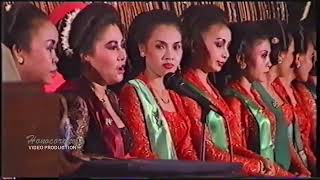 Download lagu Limbukan Klasik - Ki. Anom Suroto - Bintang Tamu - Yati Pesek-Marwoto-Timbul - (2000) mp3 Download lagu Limbukan Klasik - Ki. Anom Suroto - Bintang Tamu - Yati Pesek-Marwoto-Timbul - (2000) mp3