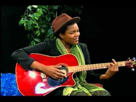 "Papa Says" by Lynette Williams on Alive with Clive