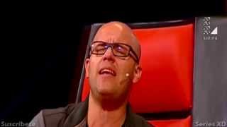 Gianmarco le canta a Eva Ayllon &quot;Me va a extrañar&quot; (La Voz Peru 2015)