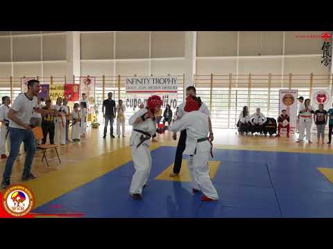 Voicu Stefania(Spirit Dojo) - Ciobanu Alexandra (Hachiman Dojo)