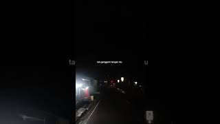 Download lagu Tak Genggem Tanganmu Tak Elus Pipi Mu (TULUS) story WA durasi 30 detik mp3